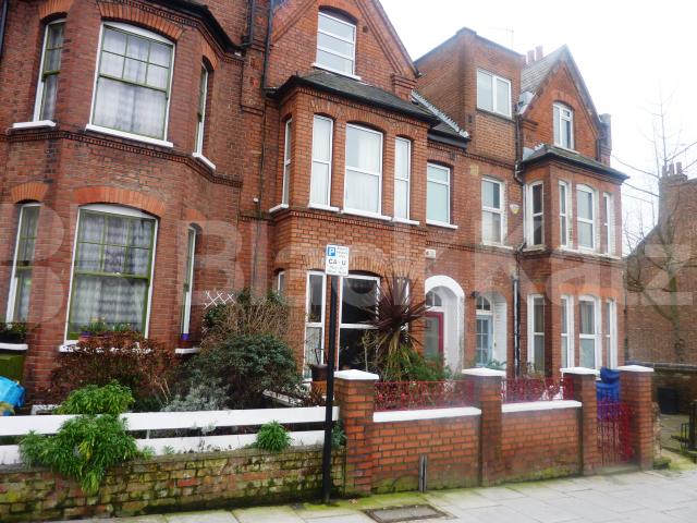 			1 Bedroom, 1 bath, 1 reception Flat			 Chester Road, DARTMOUTH PARK